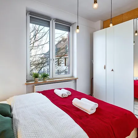 Smart Old Town Apartment